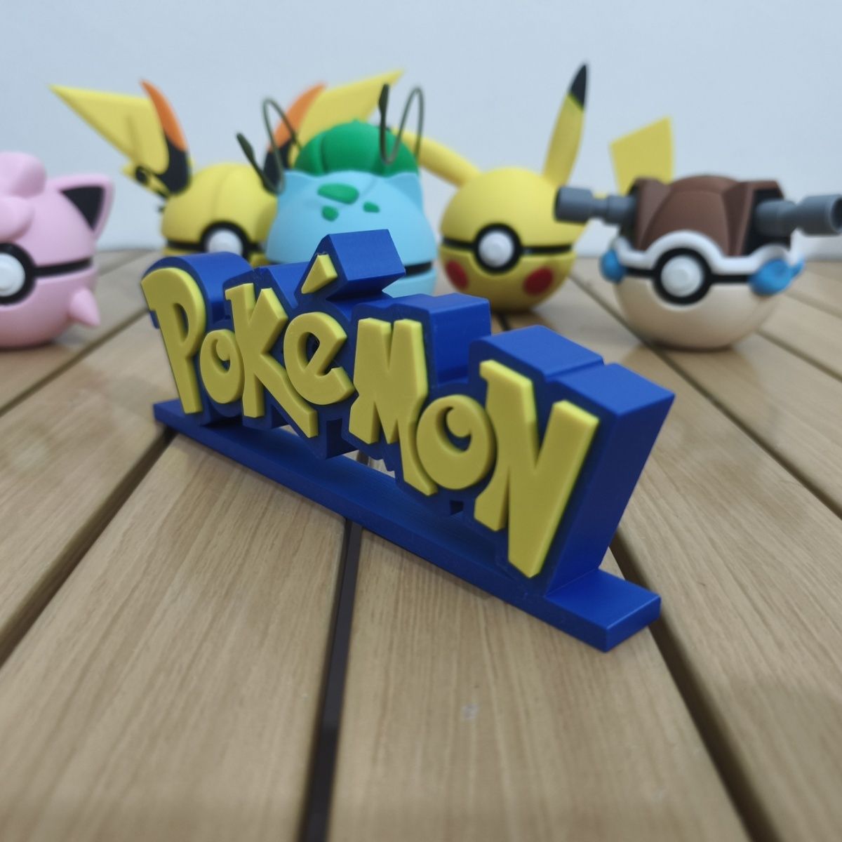 Pokémon standee logo display n - Anime Cosplay Merchandise recensie en prijs